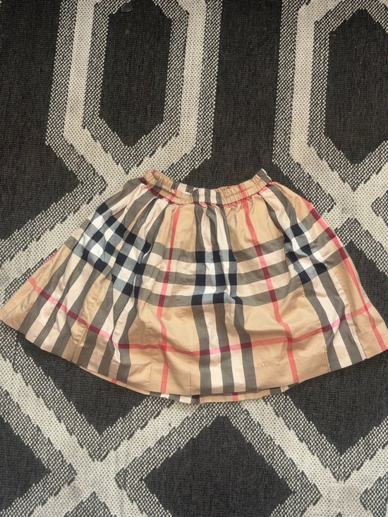 Burberry Other - Burberry children pleaded skirt